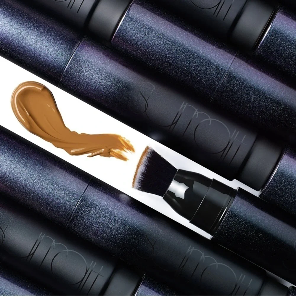 Surratt Surreal Skin Foundation Wand Shade 12 | Honey / Golden Ochre